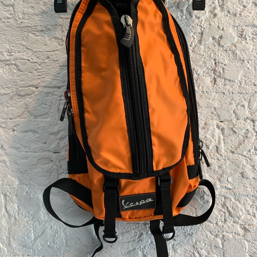 NWOT Vespa mini Backpack